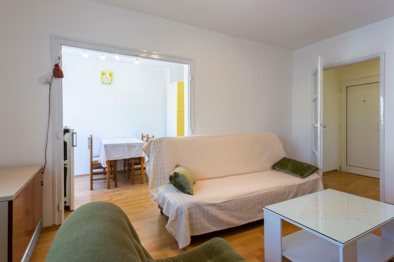 Apartment Anna With Free Private Parking Pula Exterior foto